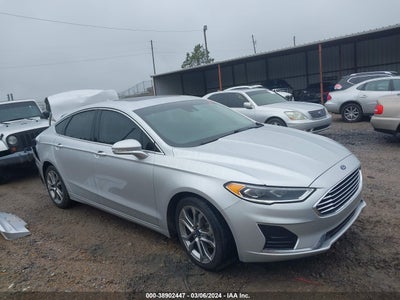 FORD FUSION 2019