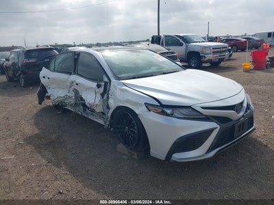 TOYOTA CAMRY 2021