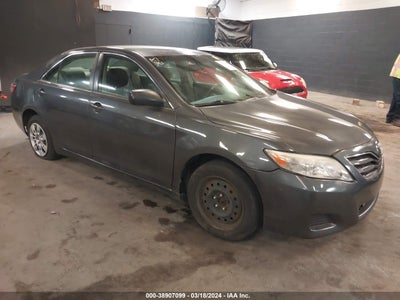 TOYOTA CAMRY 2010
