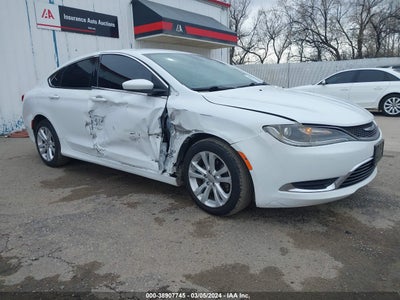 Chrysler 200 2015