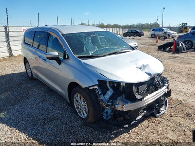 Chrysler Pacifica 2023