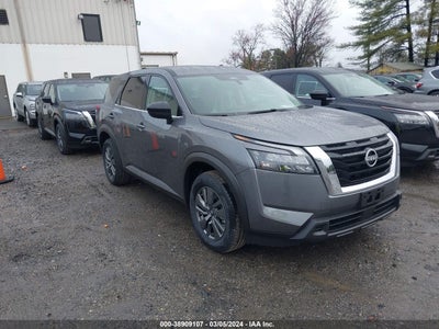 Nissan Pathfinder 2024