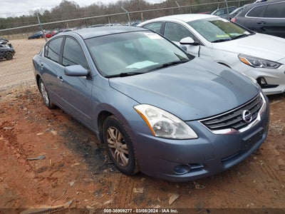 Nissan Altima 2012