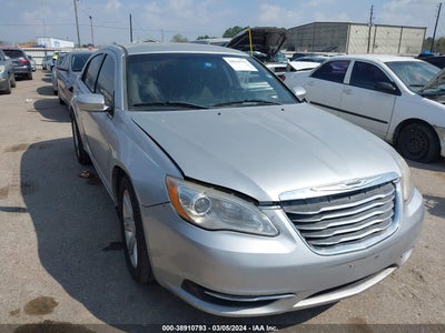 CHRYSLER 200 2012