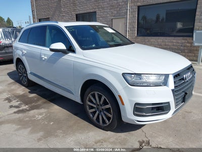 AUDI Q7 2017