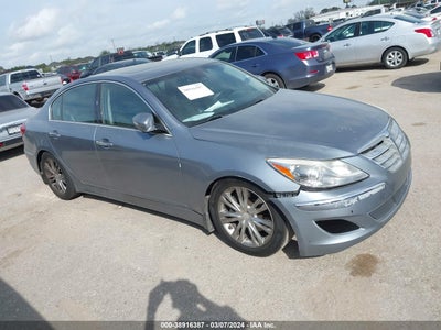 Hyundai Genesis 2013