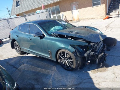 KIA STINGER 2023