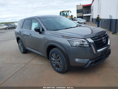 Nissan Pathfinder 2024