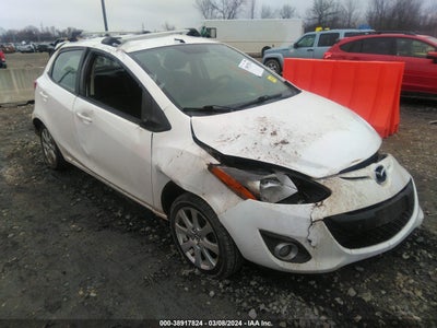 Mazda 2 2013