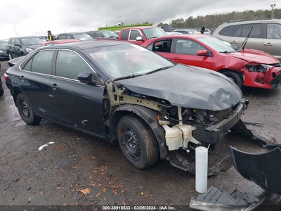 TOYOTA CAMRY 2015