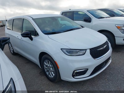 Chrysler Pacifica 2024