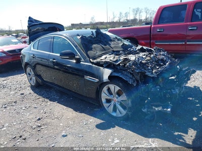 Jaguar Xe 2020