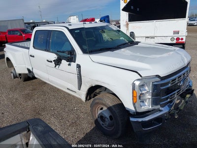 FORD F-350 2023