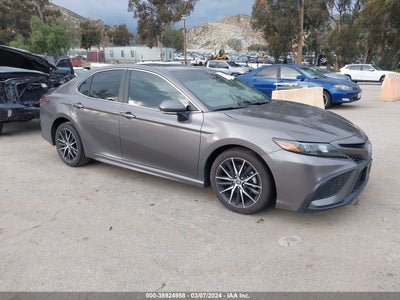 Toyota Camry 2024