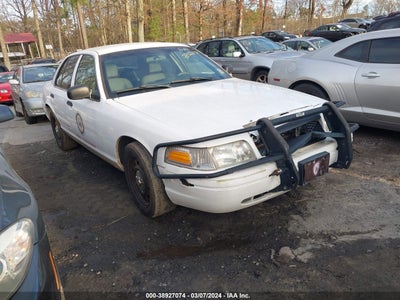 FORD CROWN VICTORIA 2010