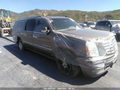Cadillac Escalade esv 2011