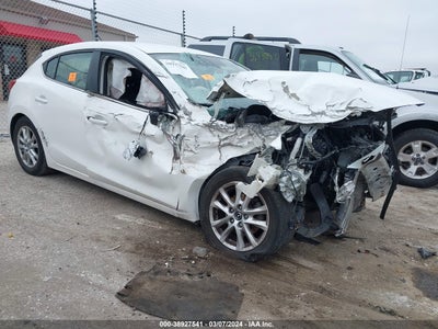 Mazda 3 2016