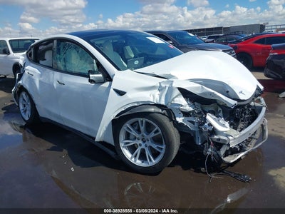 TESLA MODEL Y 2022