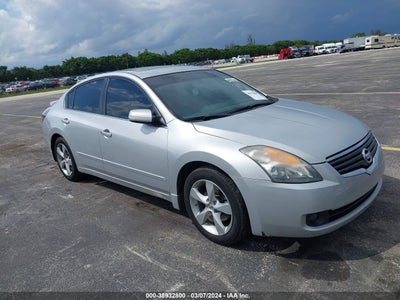 Nissan Altima 2009