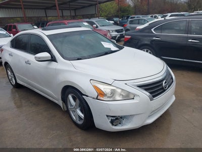 Nissan Altima 2013