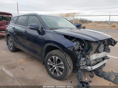 TOYOTA HIGHLANDER 2023