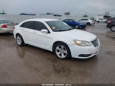 Chrysler 200 2013