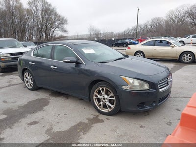 Nissan Maxima 2012
