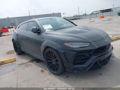 LAMBORGHINI URUS 2020