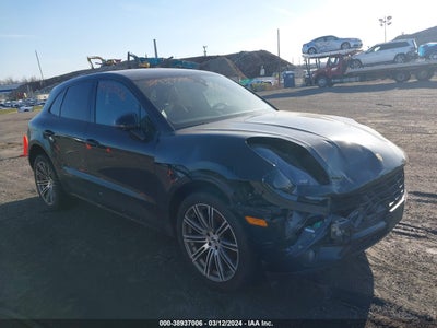 PORSCHE MACAN 2018