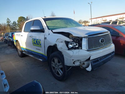 TOYOTA TUNDRA 2011