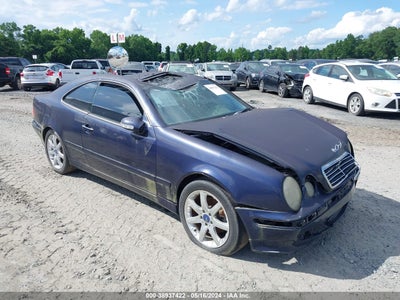 MERCEDES-BENZ CLK-CLASS 2002