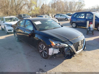 Nissan Altima 2022