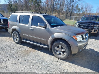 Nissan Pathfinder 2006