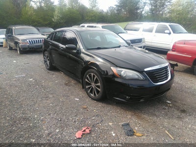 Chrysler 200 2013