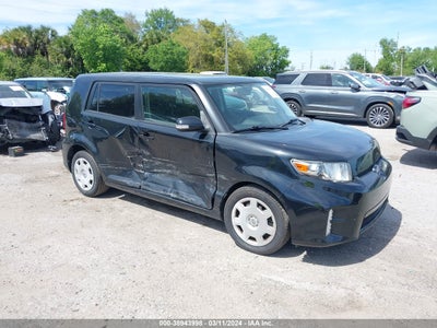 SCION XB 2013