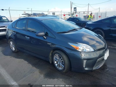 Toyota Prius plug-in 2012