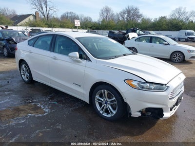 FORD FUSION HYBRID 2015