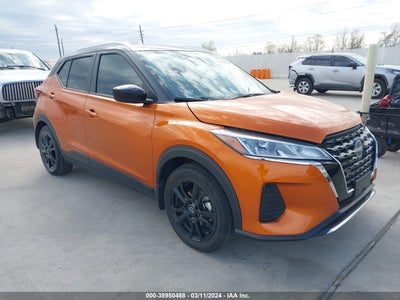 NISSAN KICKS 2023