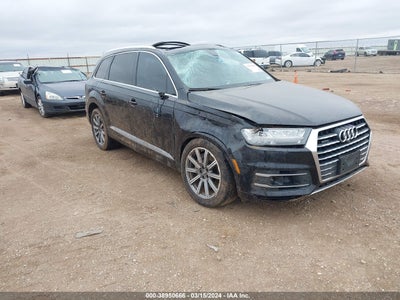 AUDI Q7 2018