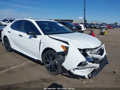 TOYOTA CAMRY 2021