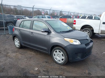 Scion Xd 2009
