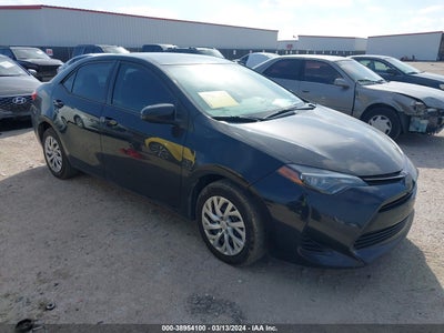 TOYOTA COROLLA 2018