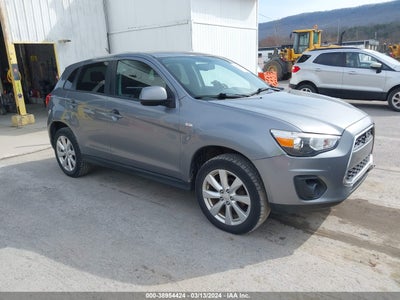 Mitsubishi Outlander sport 2015