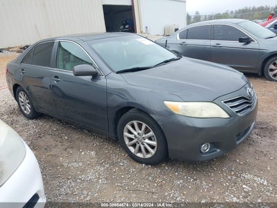 TOYOTA CAMRY 2010