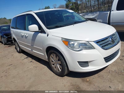 Volkswagen Routan 2012