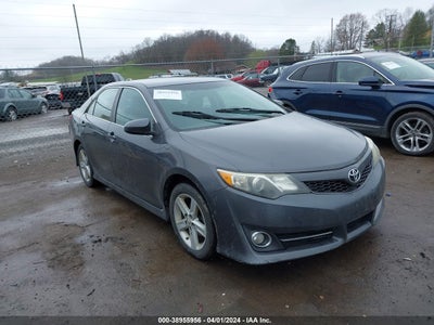 TOYOTA CAMRY 2012