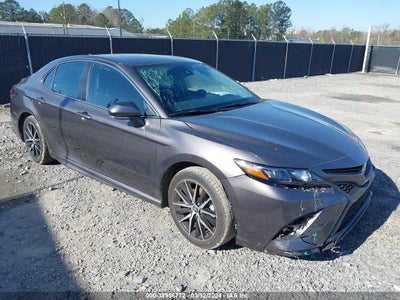 Toyota Camry 2023