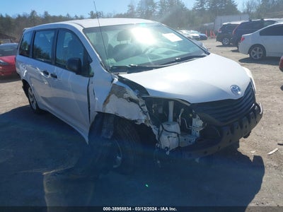 Toyota Sienna 2014