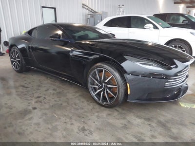 ASTON MARTIN DB11 2019