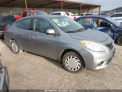 NISSAN VERSA 2014